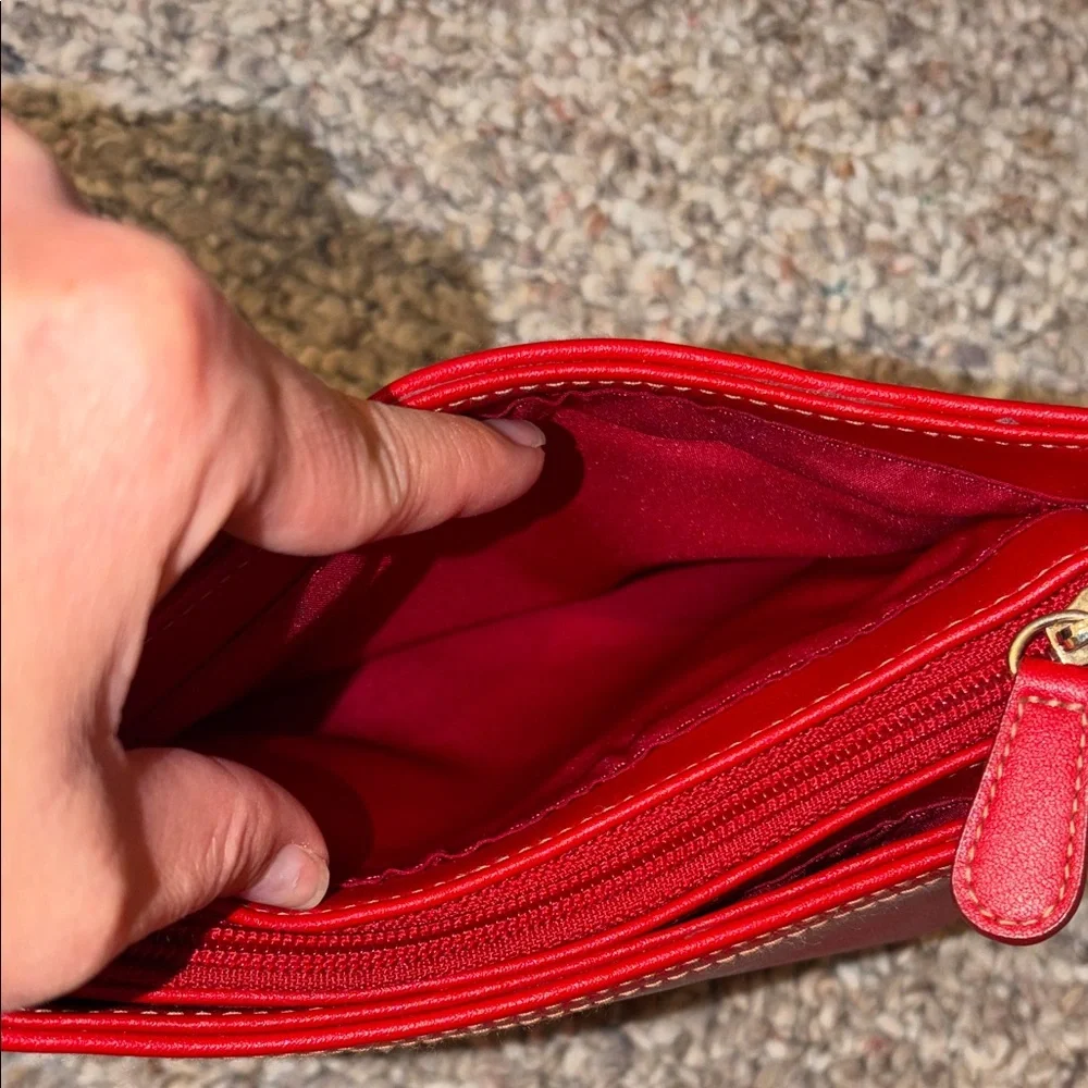 Liz Claiborne Red Small Shoulder Bag - Picture 6 of 7